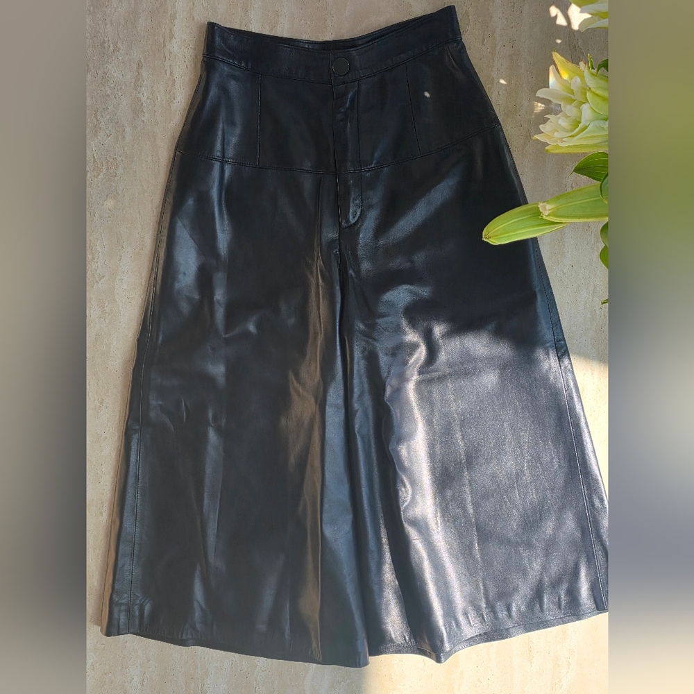 Crippen GENUINE Leather Wide-Leg Bermuda Shorts
